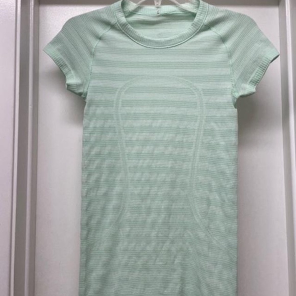 LULULEMON Swiftly Tech Short Sleeve Top Light Green Fresh Teal - Picture 3 of 7